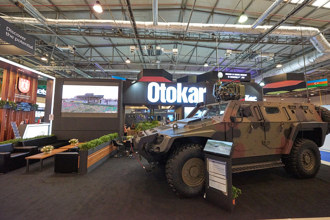 adex030