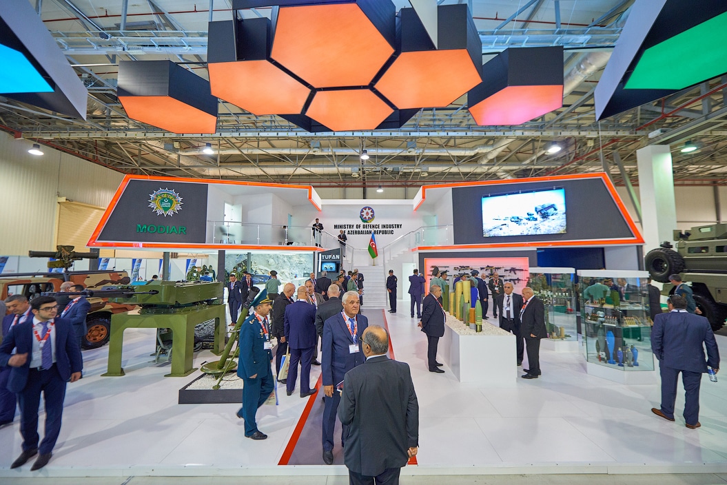 adex090
