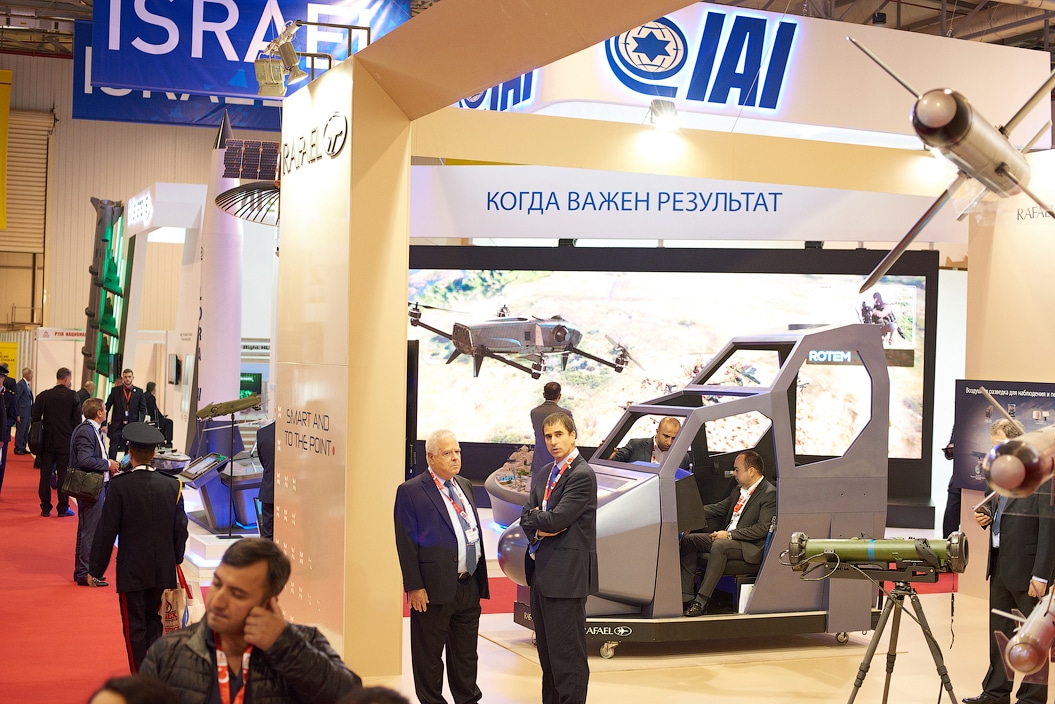 adex105