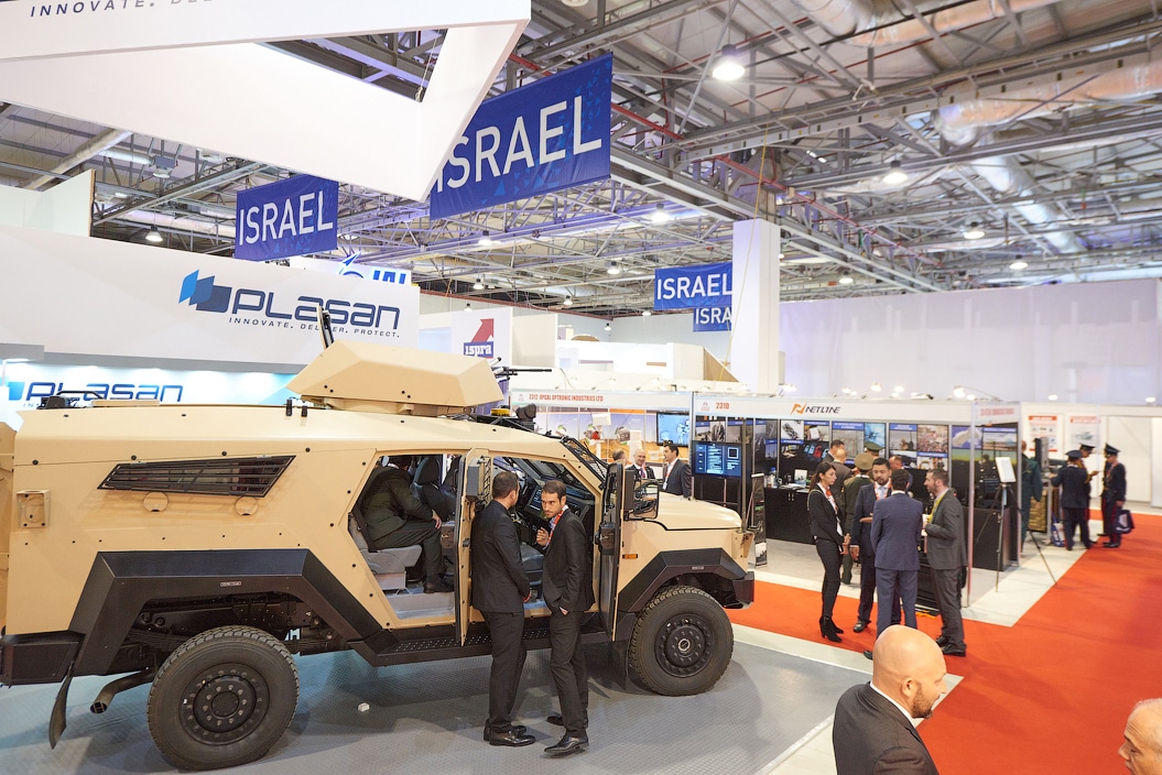 adex106