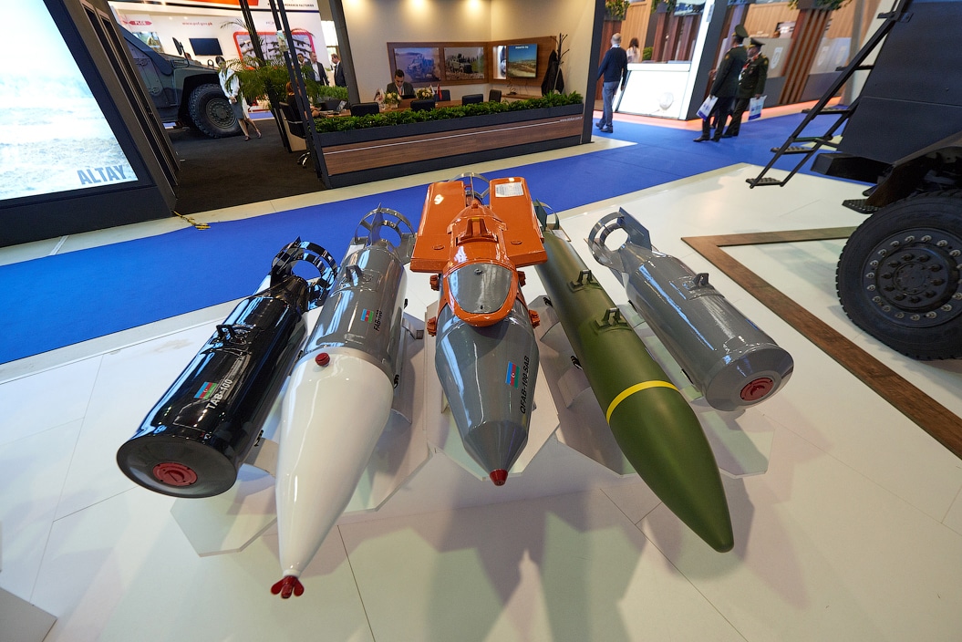 adex138